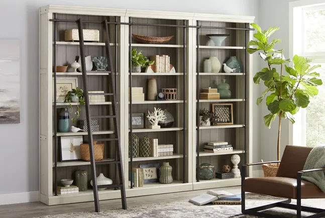Toulouse Linen Bookcases with display ladder