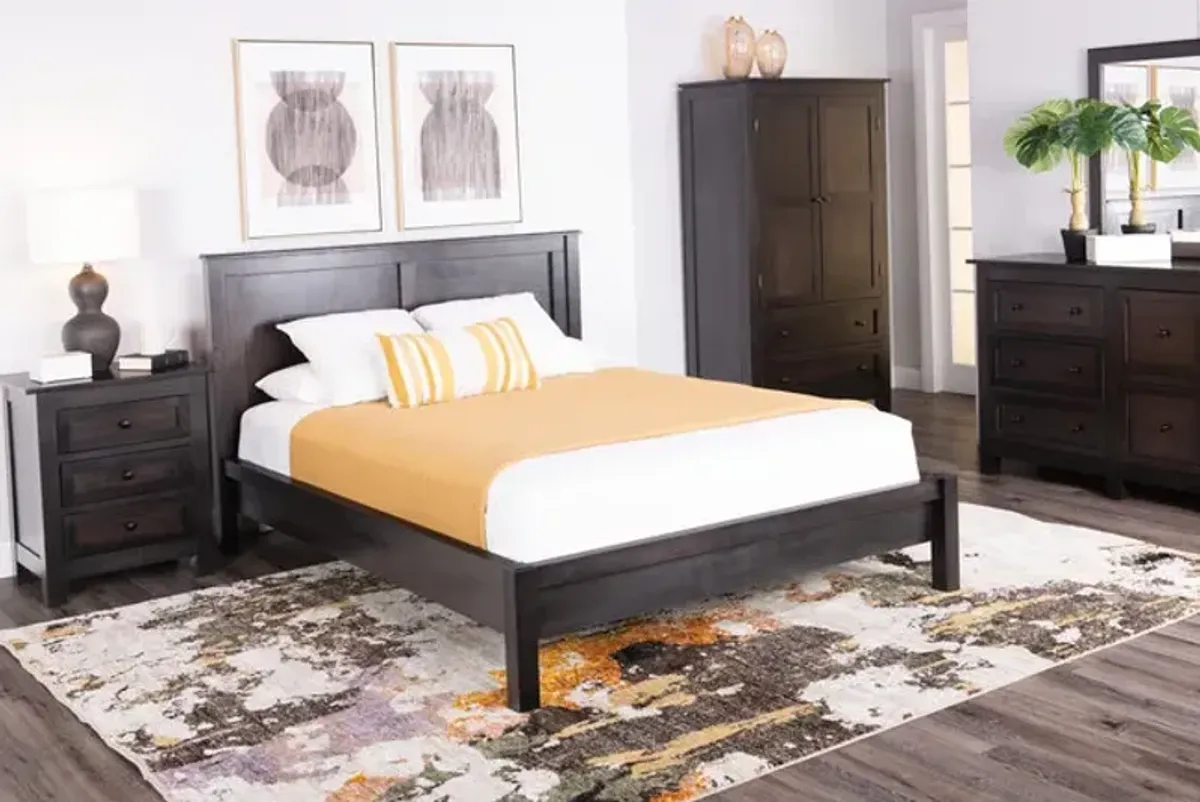 Taylor J Queen Platform Bedroom Suite w 3 Drawer Nightstand