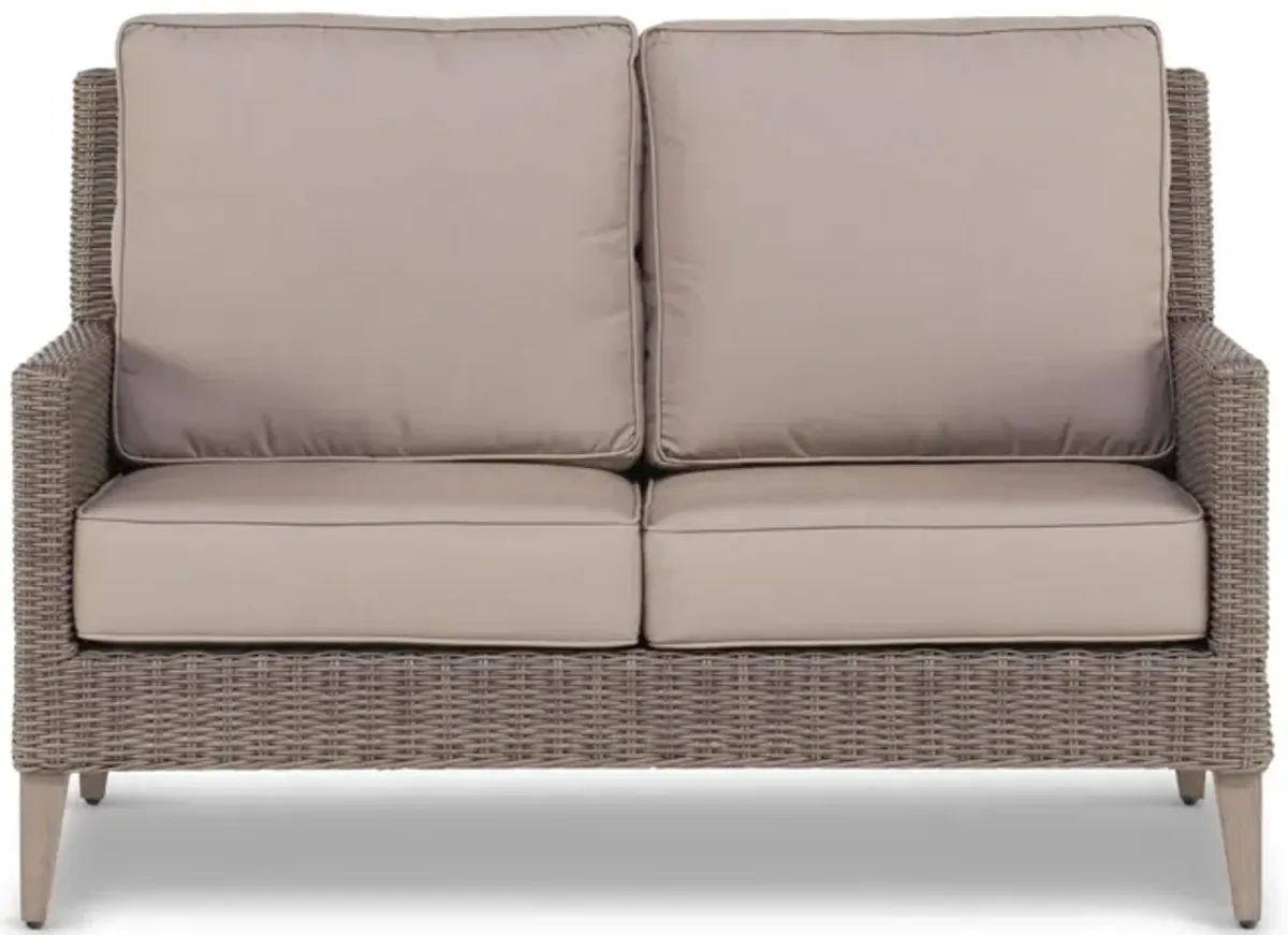 Pinehurst Loveseat