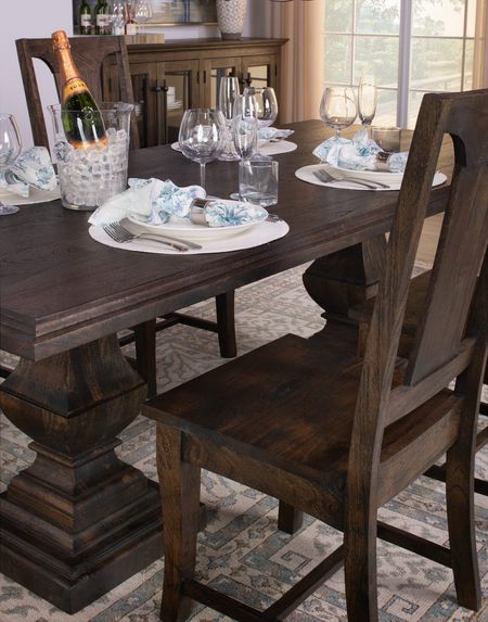 Keys Dining Table With 4 Chairs