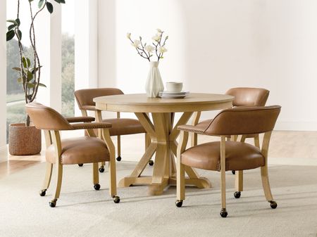 Rylie 48  Round Table With 4 Caster Chairs