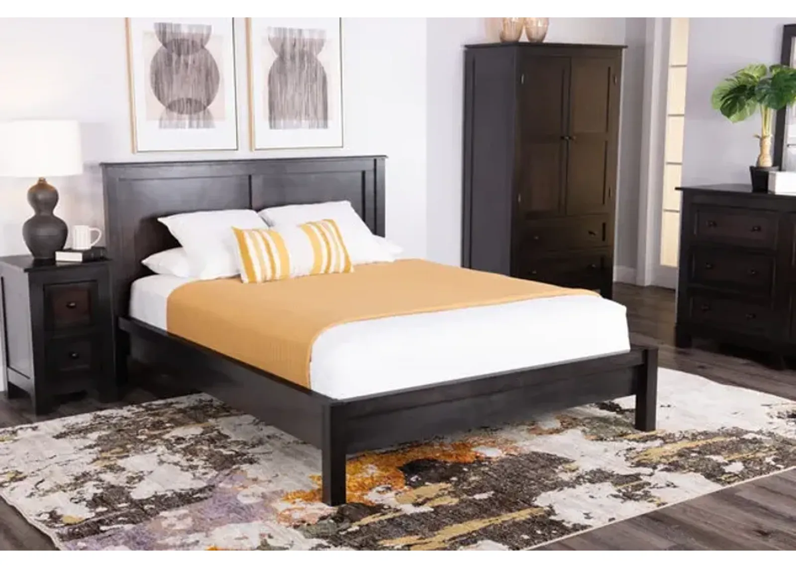 Taylor J Queen Platform Bed With 2 Drawer Nightstand