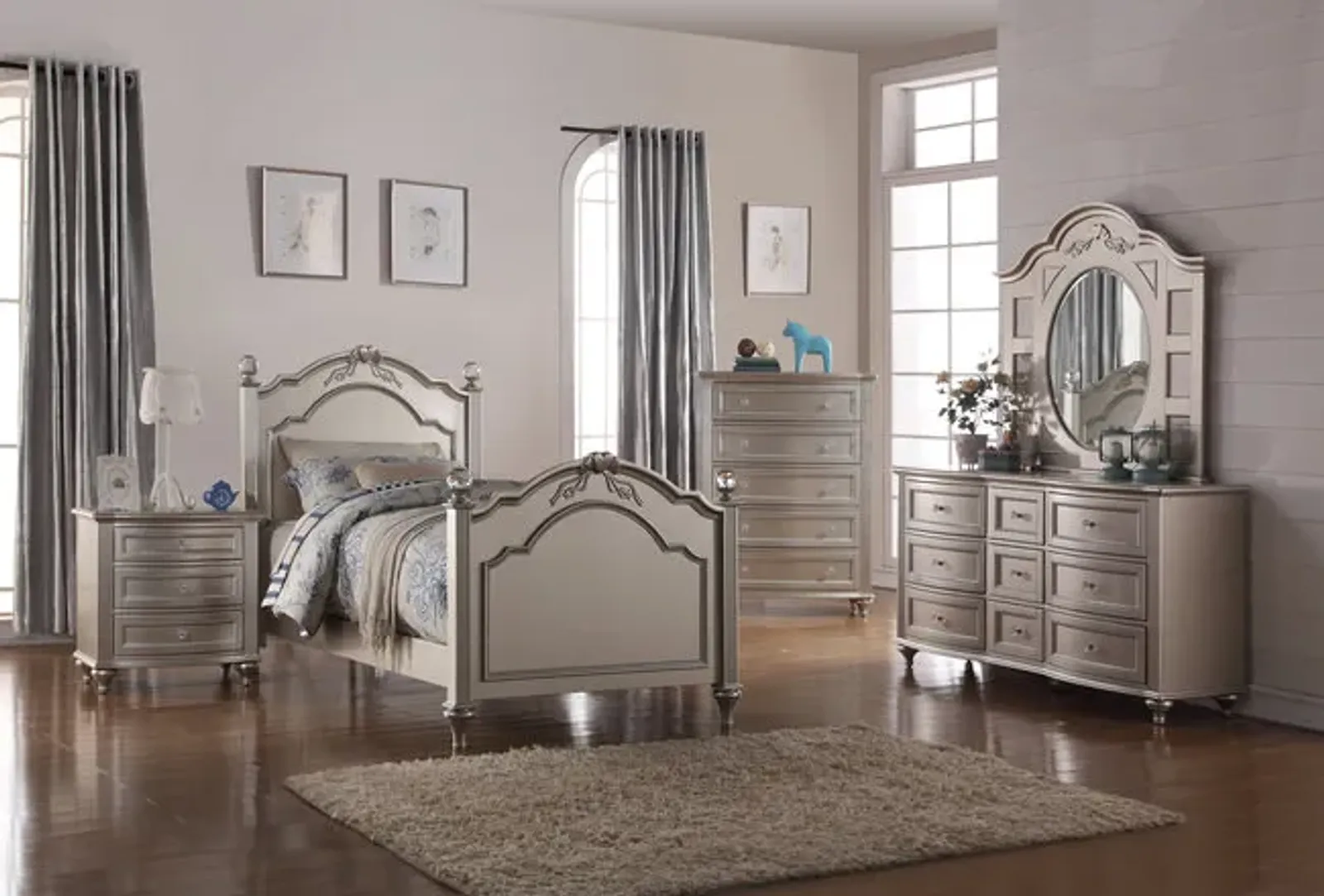 Chantilly Full Bedroom Suite - Silver