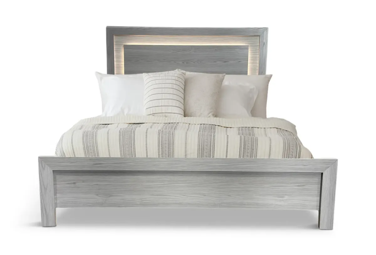 Sandalwood Queen Panel Bed