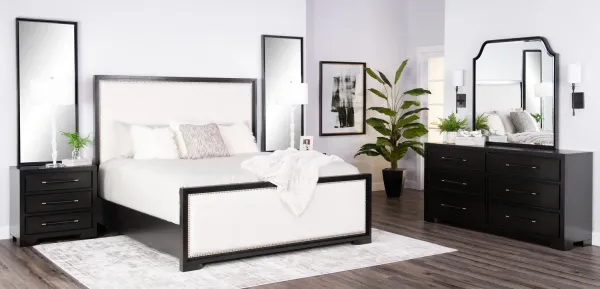 Layla Suite With 2 Nightstands And Mirrors - Queen