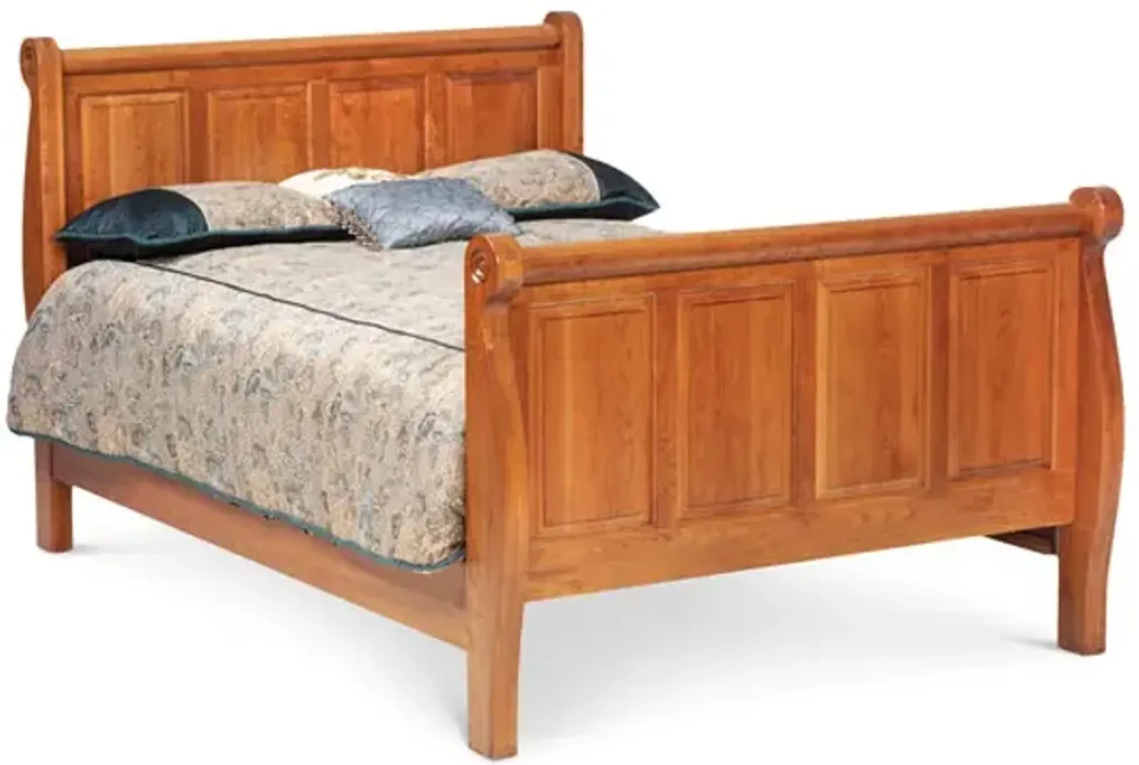 Victoria s Tradition Queen Sleigh Bed