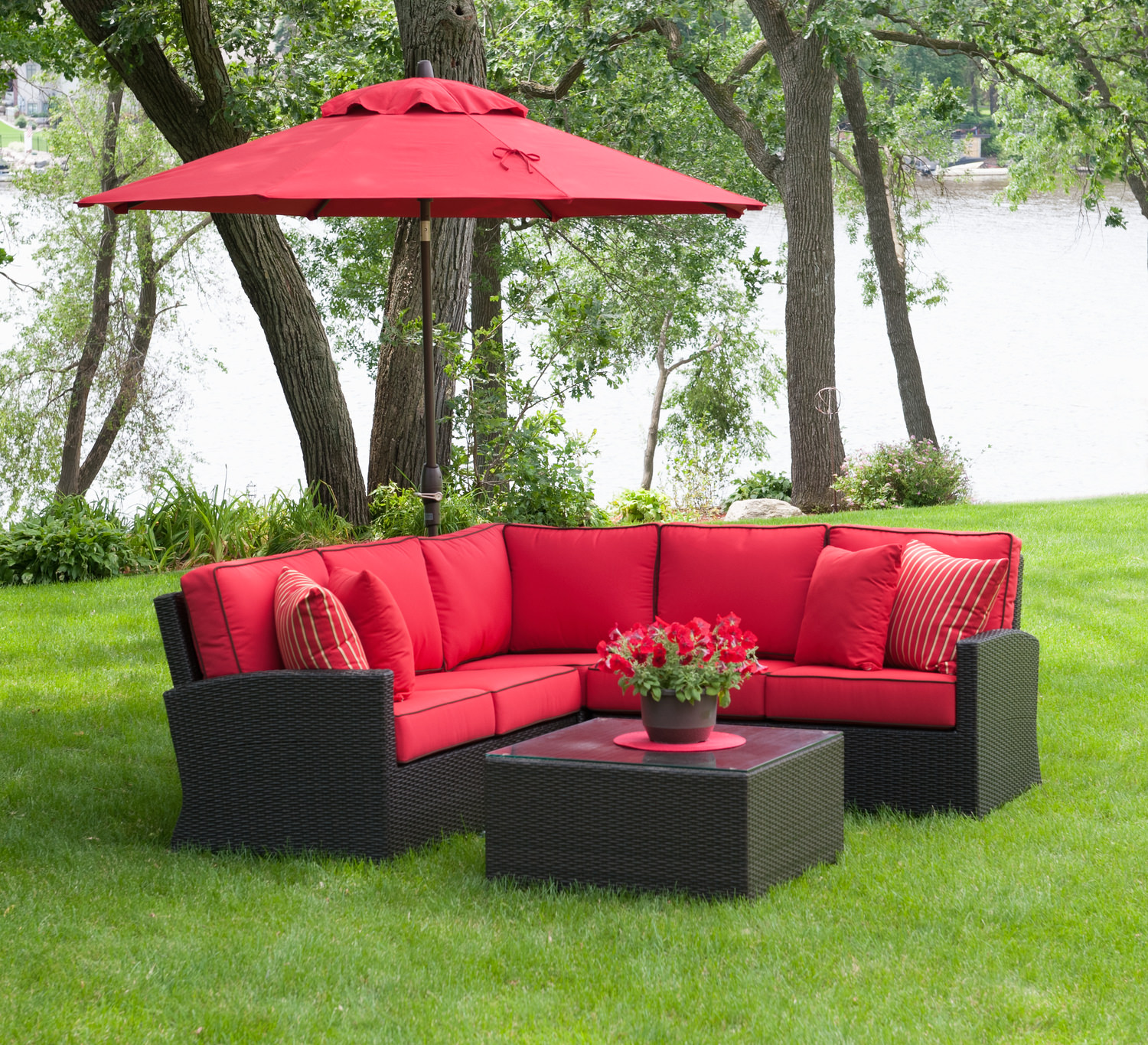 Metro 3 Piece Patio Sectional