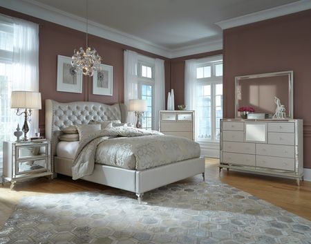 Hollywood Loft Queen Bed