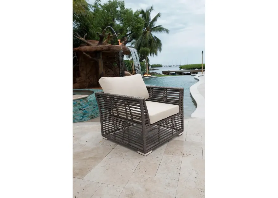 PANAMA JACK GRAPHITE LOUNGE CHAIR W/OUTDOOR OFF-WHITE FABRIC