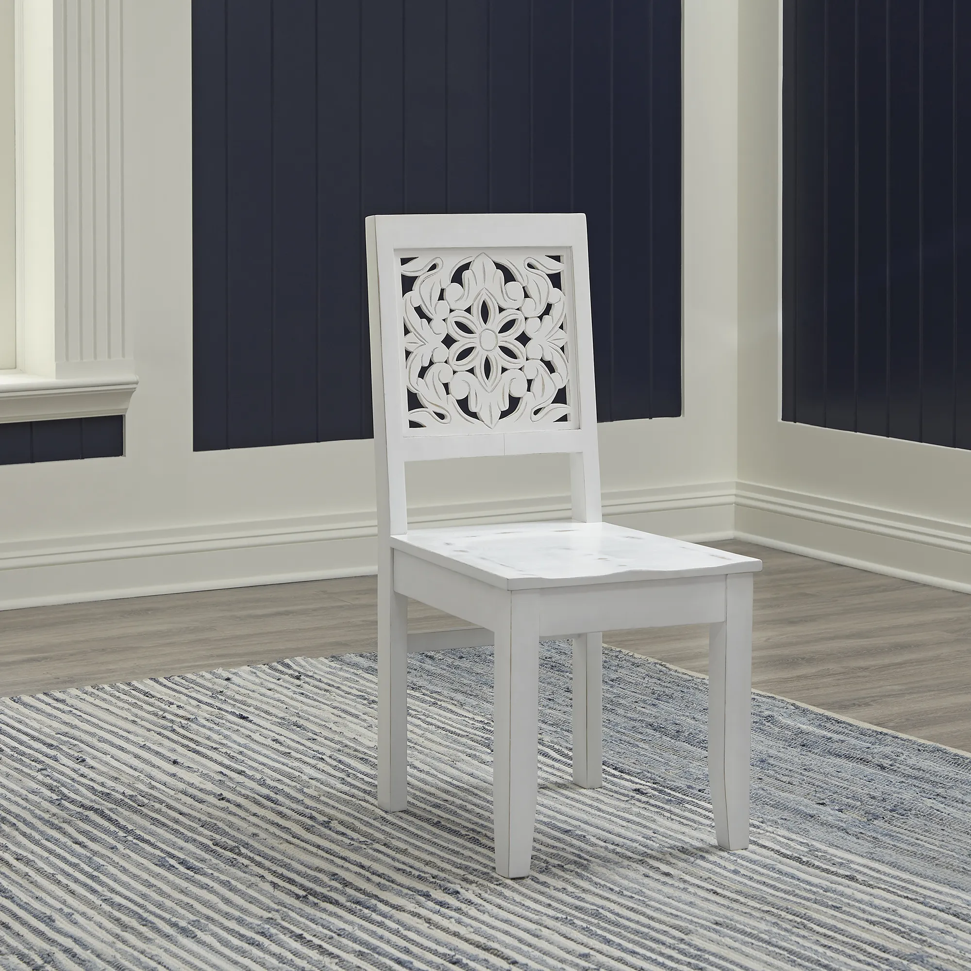 ACCENT CHAIR - TRELLIS LANE