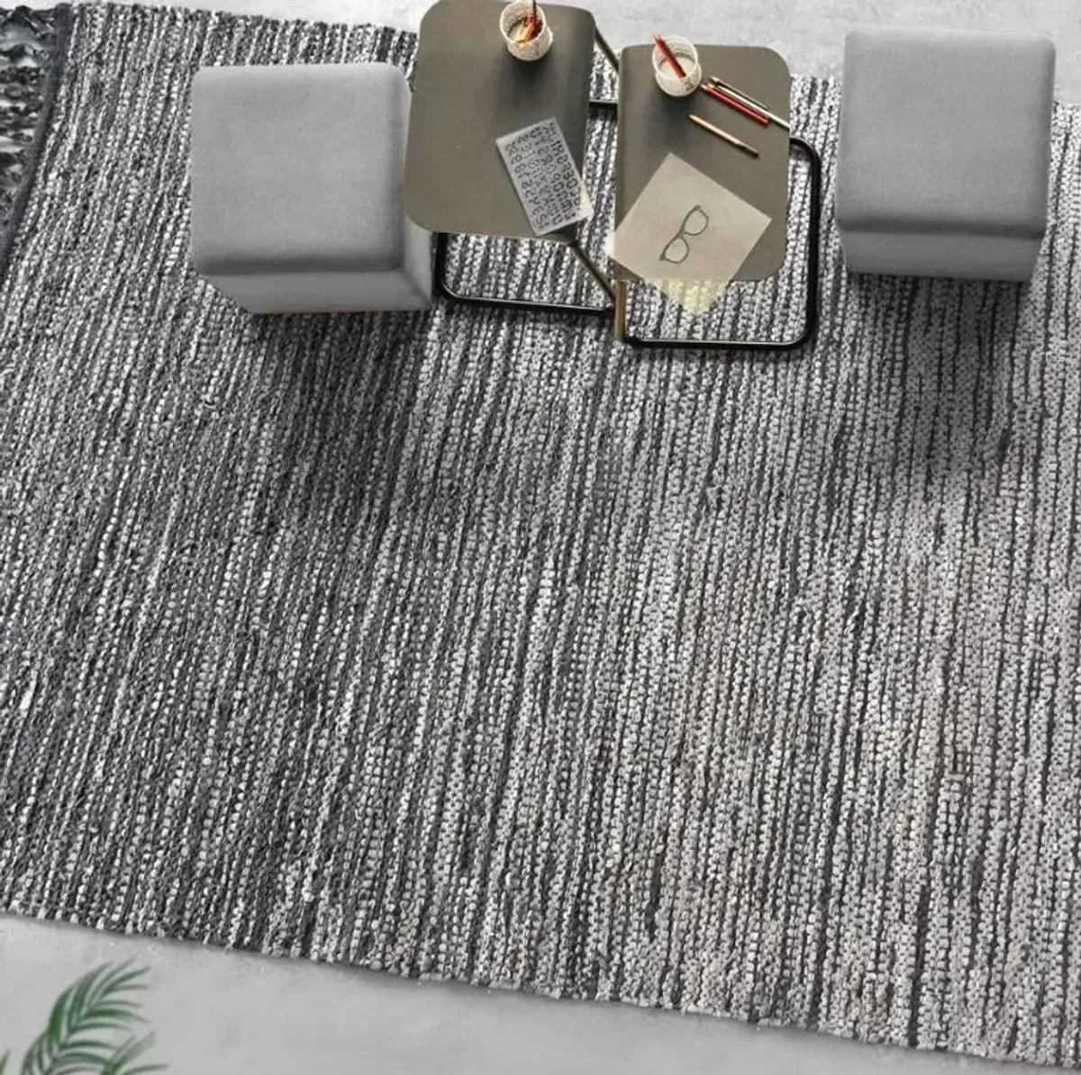 Uttermost Kirvin Charcoal/Taupe 6 X 9 Area Rug