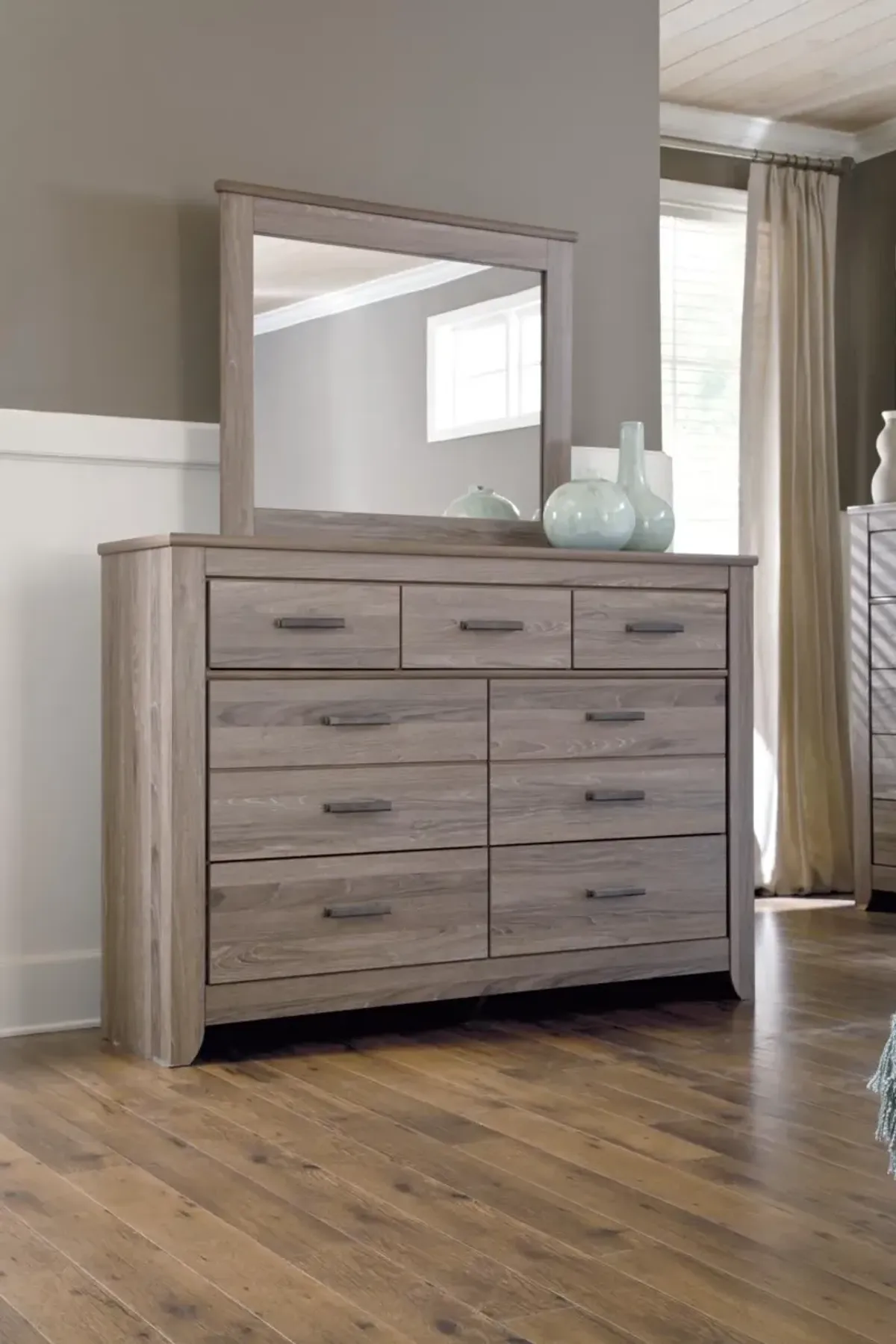 Ashley Zelen Warm Gray Dresser & Mirror