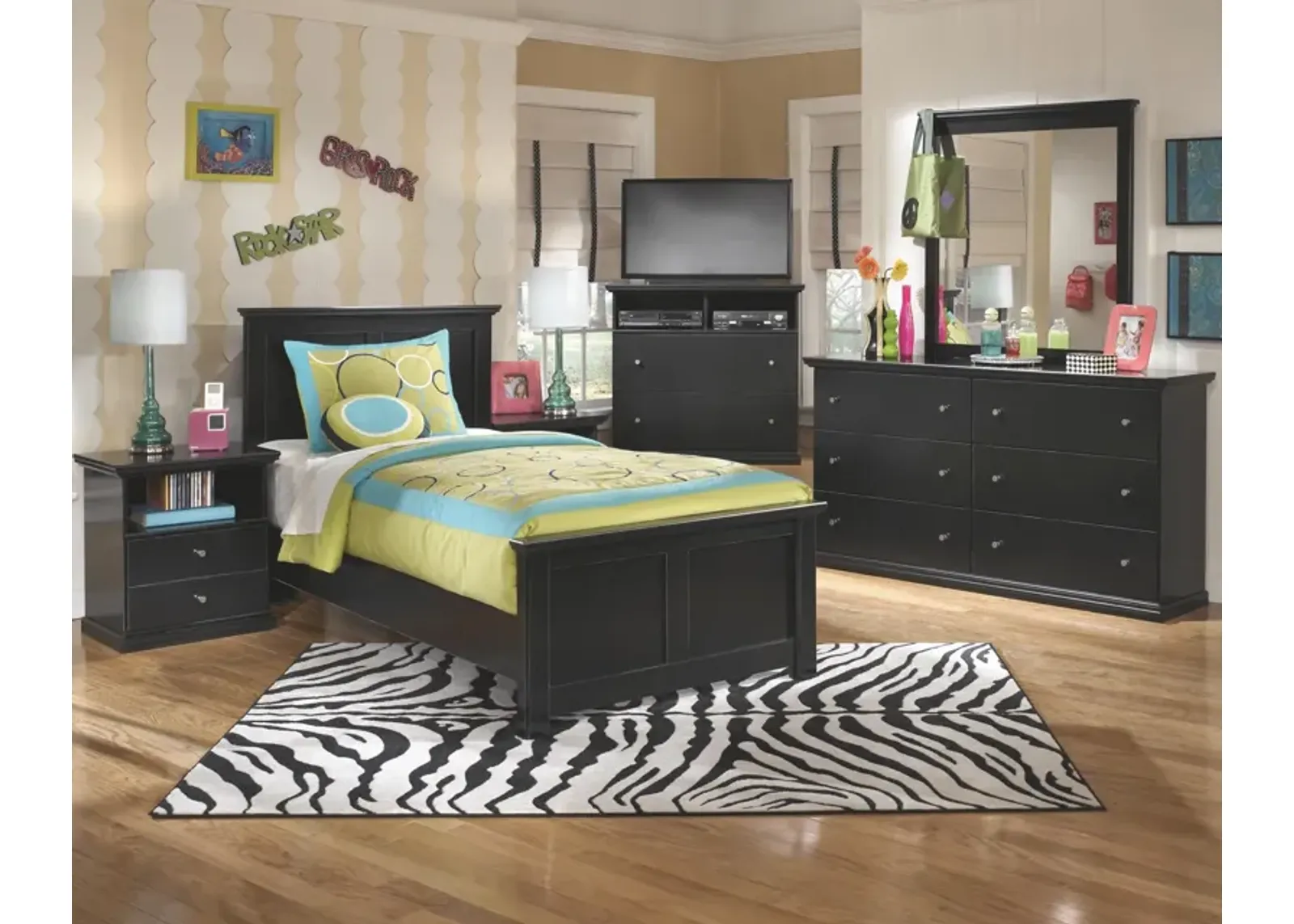 Ashley Maribel Black Dresser & Mirror