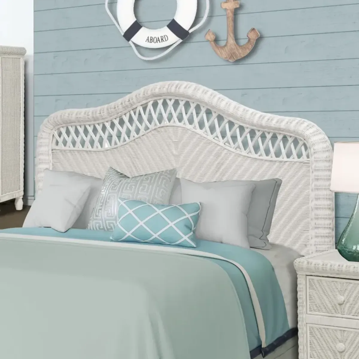 Seawinds Santa Cruz White Finish Queen Headboard