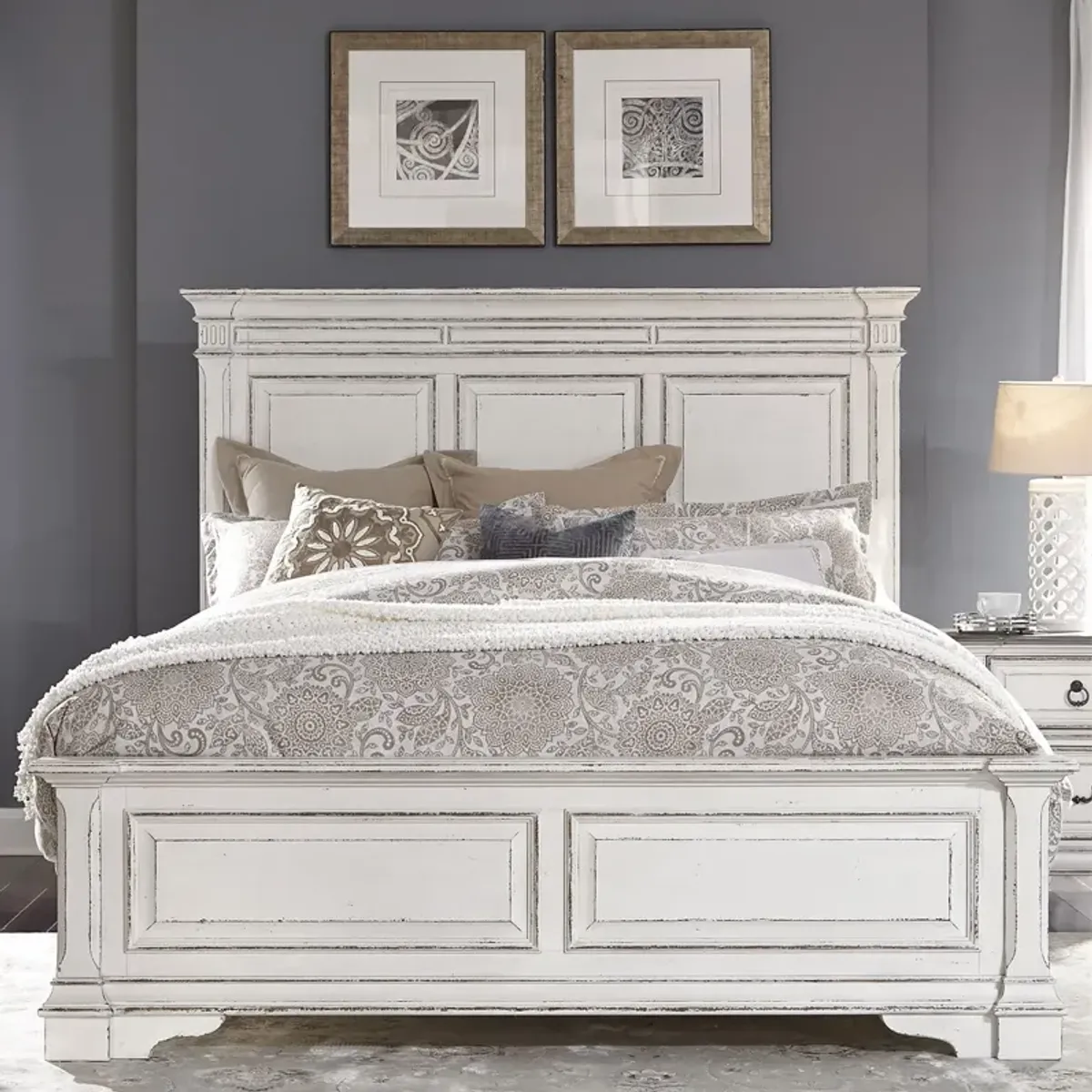 Liberty Furniture Abbey Park Antique White Queen Panel Bed