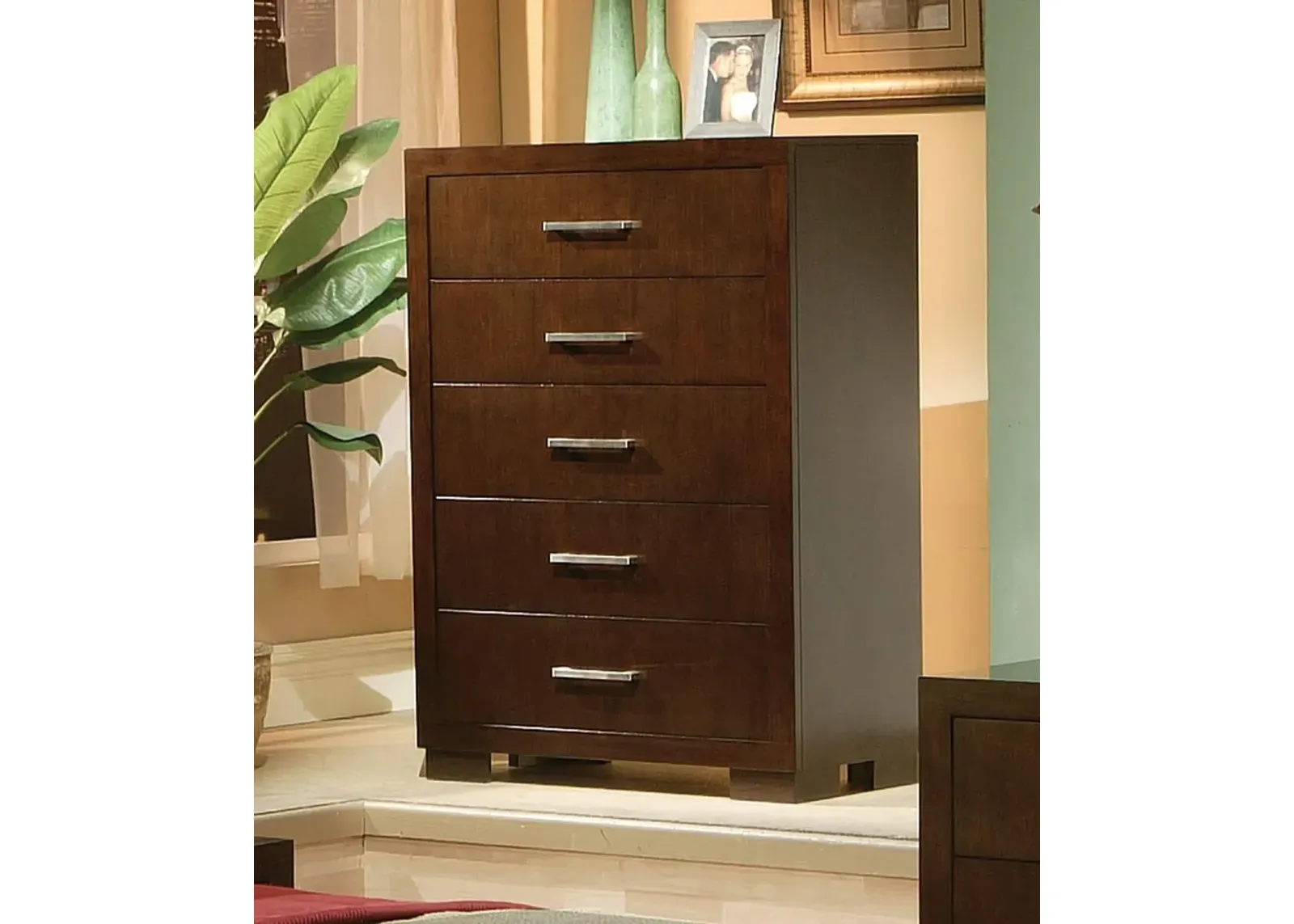 Coaster Jessica 5-Drawer Bedroom Chest Cappuccino