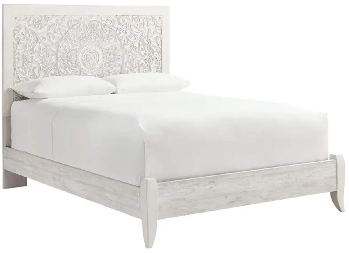 Ashley Paxberry Whitewash Queen Panel Bed