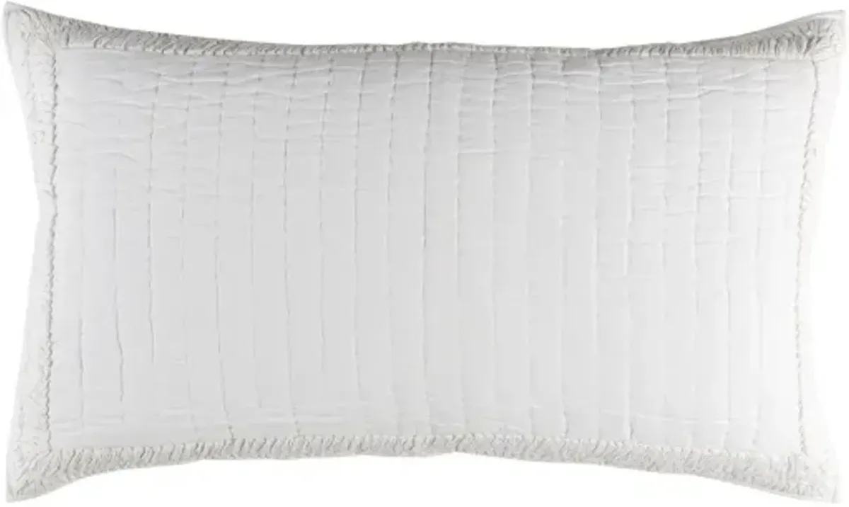 Surya Full, Queen White Quilt Set