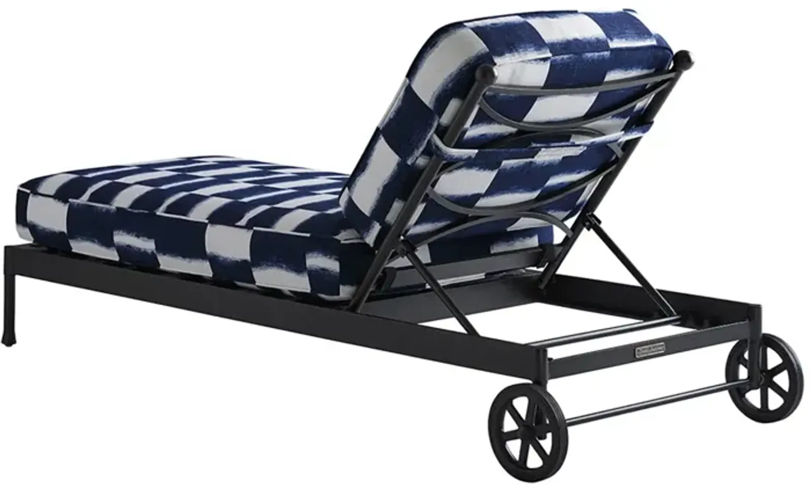 Tommy Bahama Outdoor by Lexington Pavlova Patio Chaise Lounge Chair in Textured Graphite/Printed Cushion