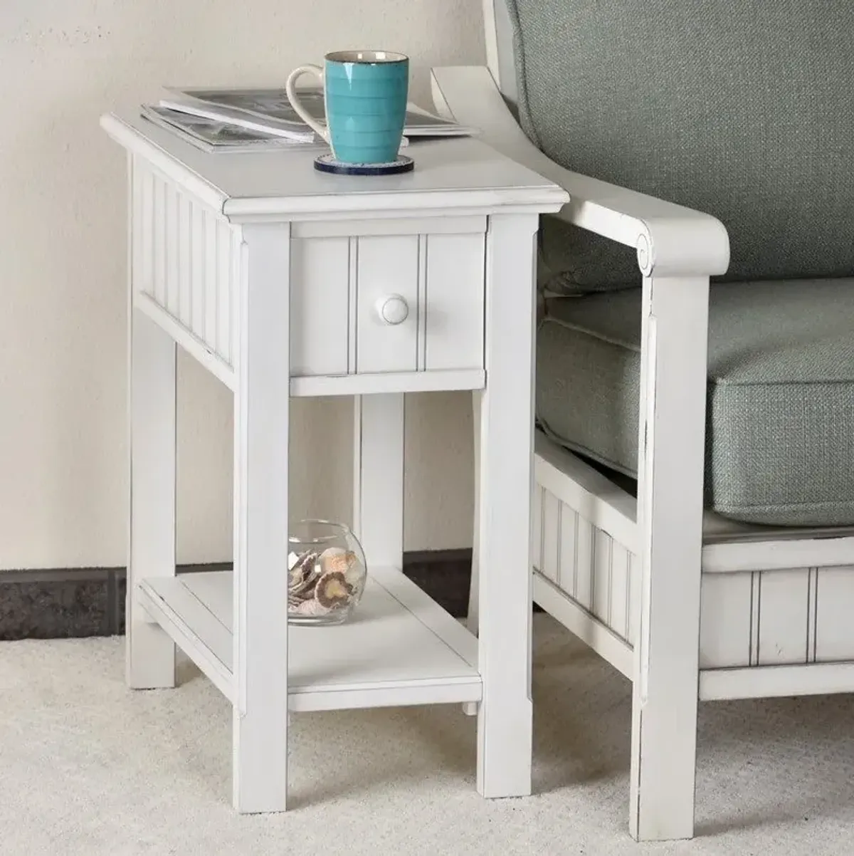 Seawinds Monaco Chairside Table Blanc Finish