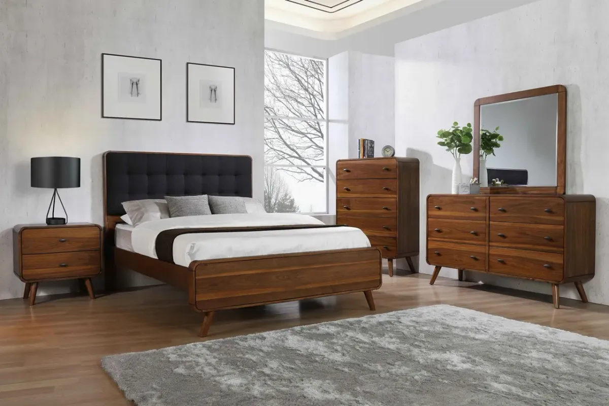 Coaster Robyn Wood California King Panel Bed Dark Walnut