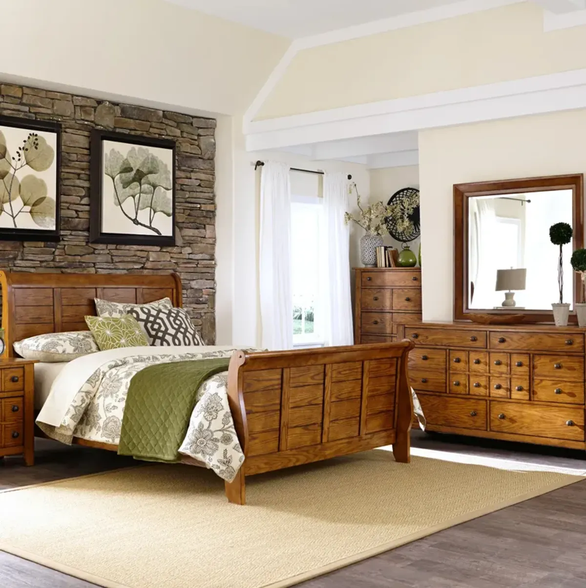 Liberty Furniture Complete Queen Bedroom Set Sleigh Bed, Dresser, Mirror & Chest Grandpas Cabin