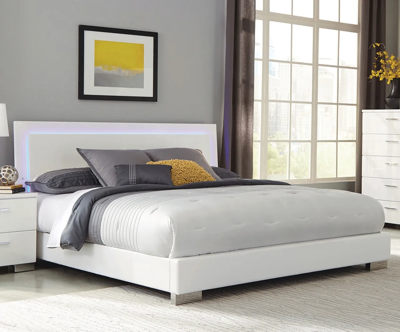 FELICITY LIGHTED EASTERN KING BED GLOSSY WHITE