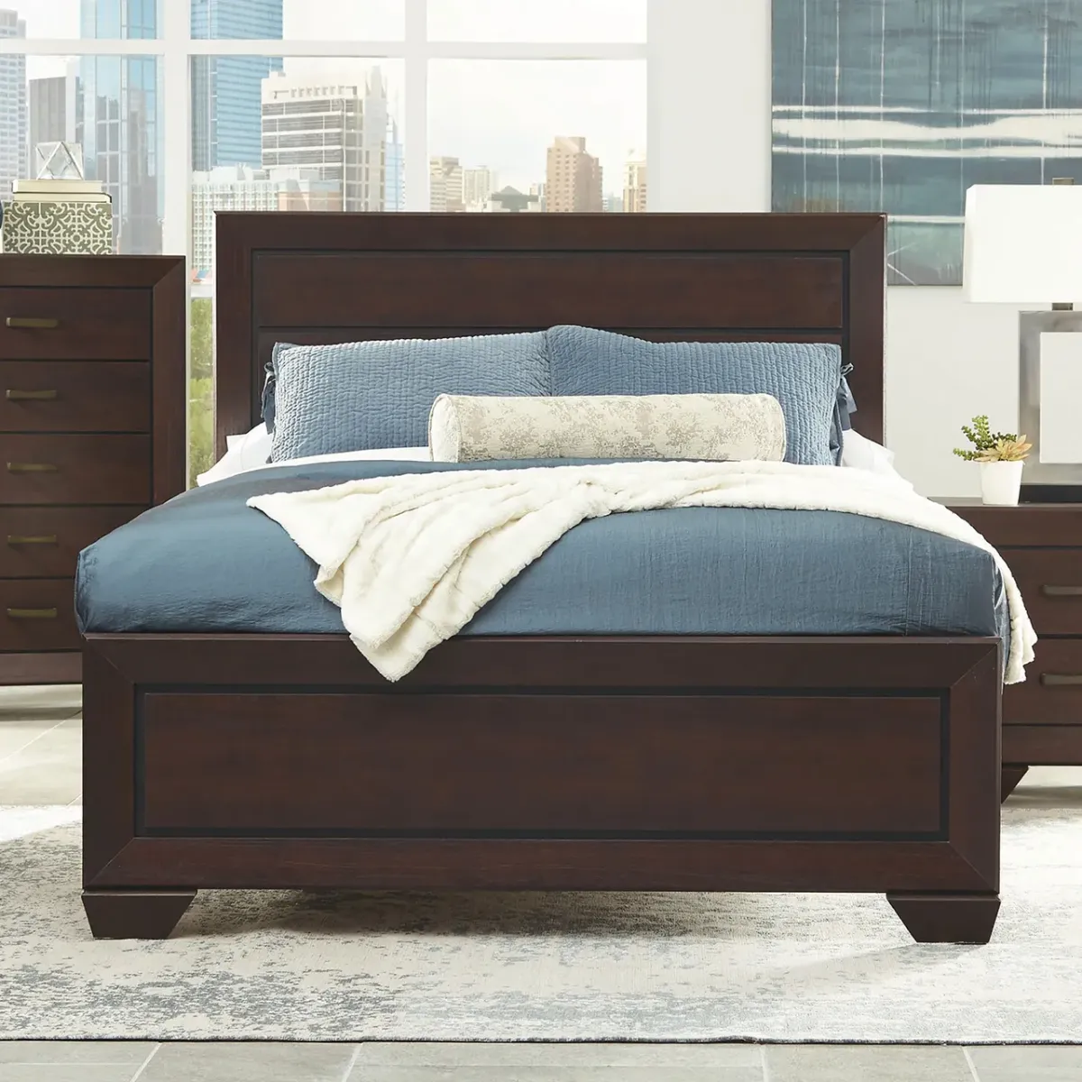 Coaster Kauffman Wood King Panel Bed Dark Cocoa