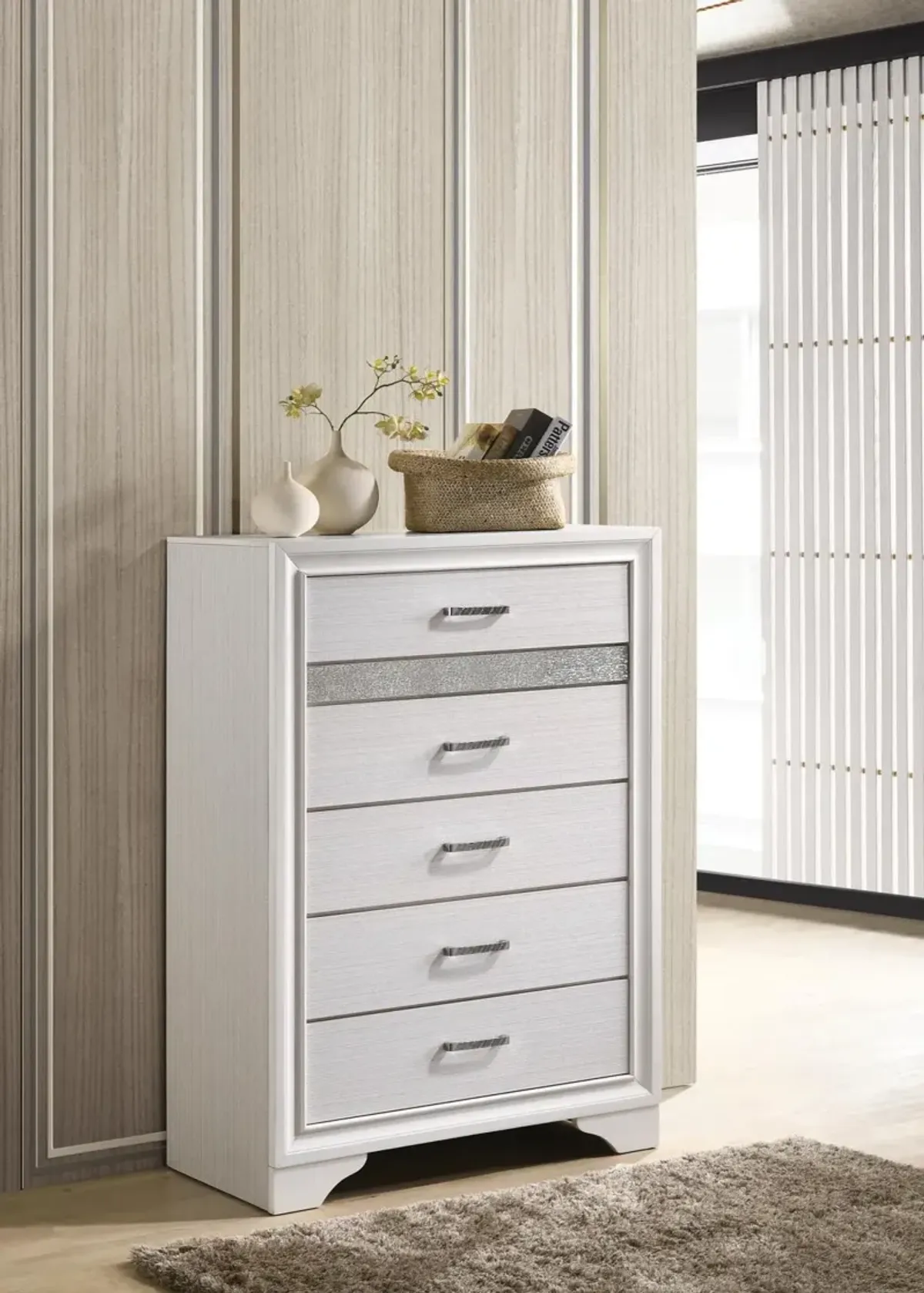 Coaster Miranda 5-Drawer Bedroom Chest White