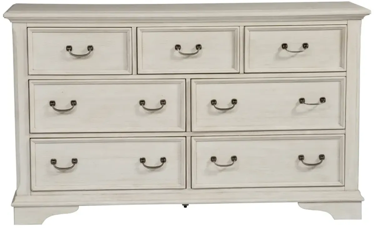 Liberty Furniture White 7-Drawer Dresser Bayside