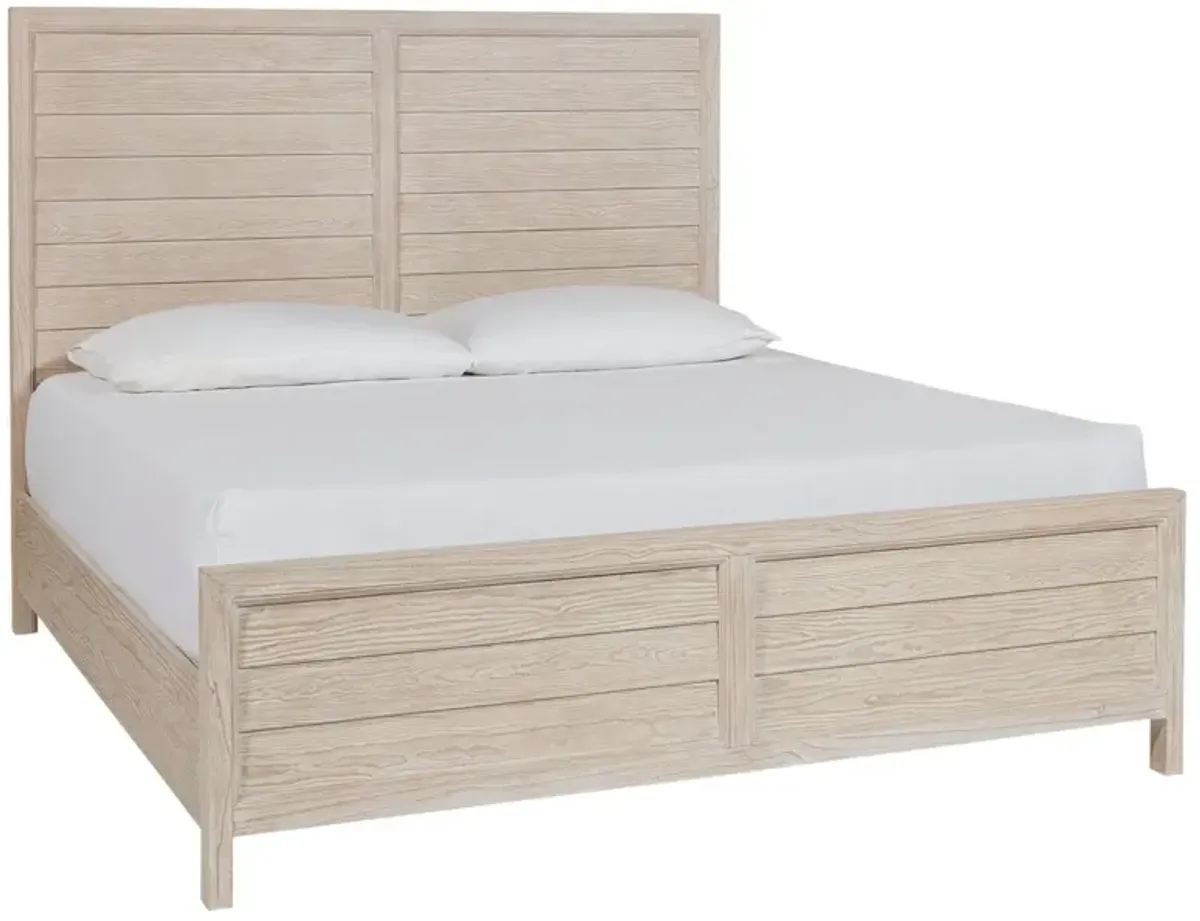 Universal Getaway Coastal Living Home Queen Panel Bed