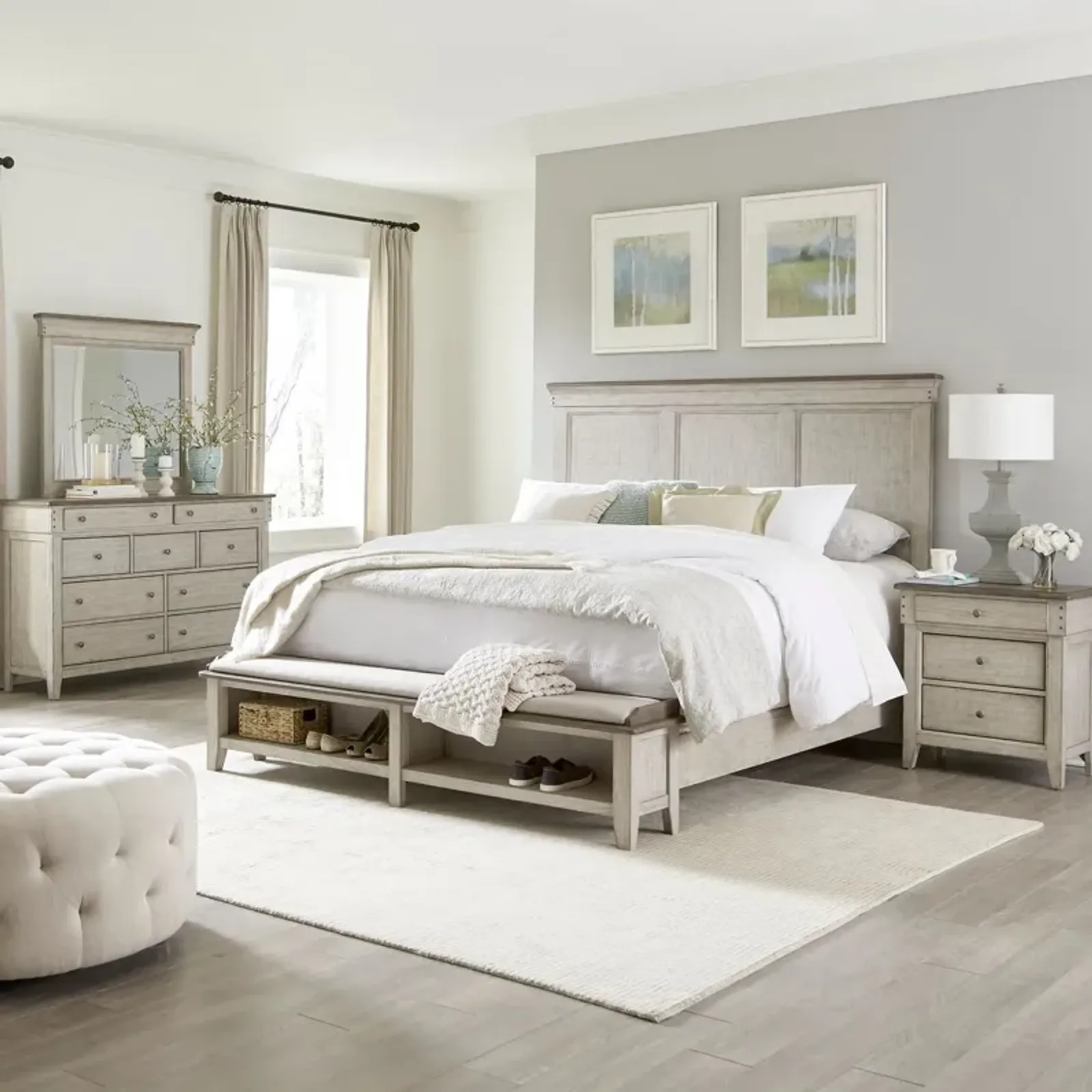 Liberty Furniture Complete Queen Bedroom Set Storage Bed, Dresser, Mirror & Nightstand Ivy Hollow