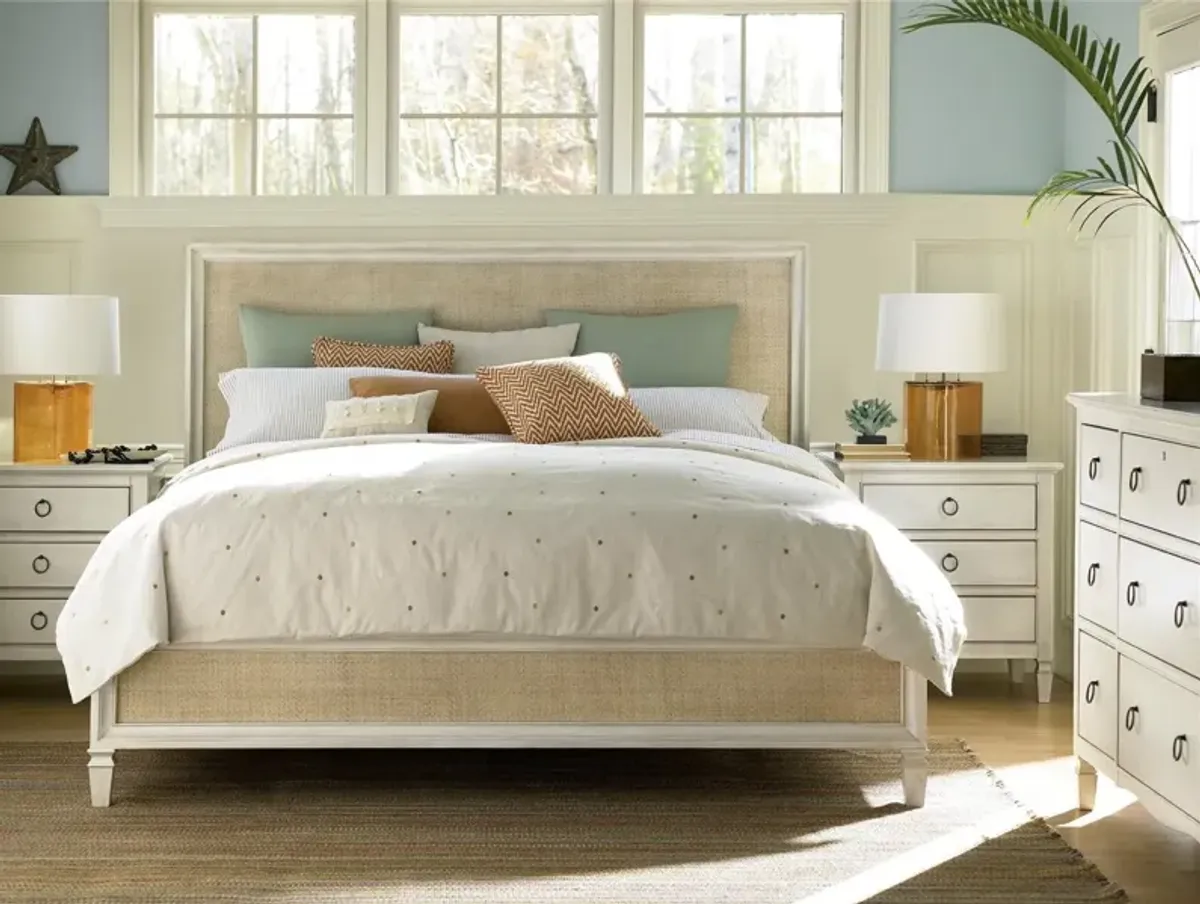 Universal Summer Hill Cotton Woven Accent King Bed