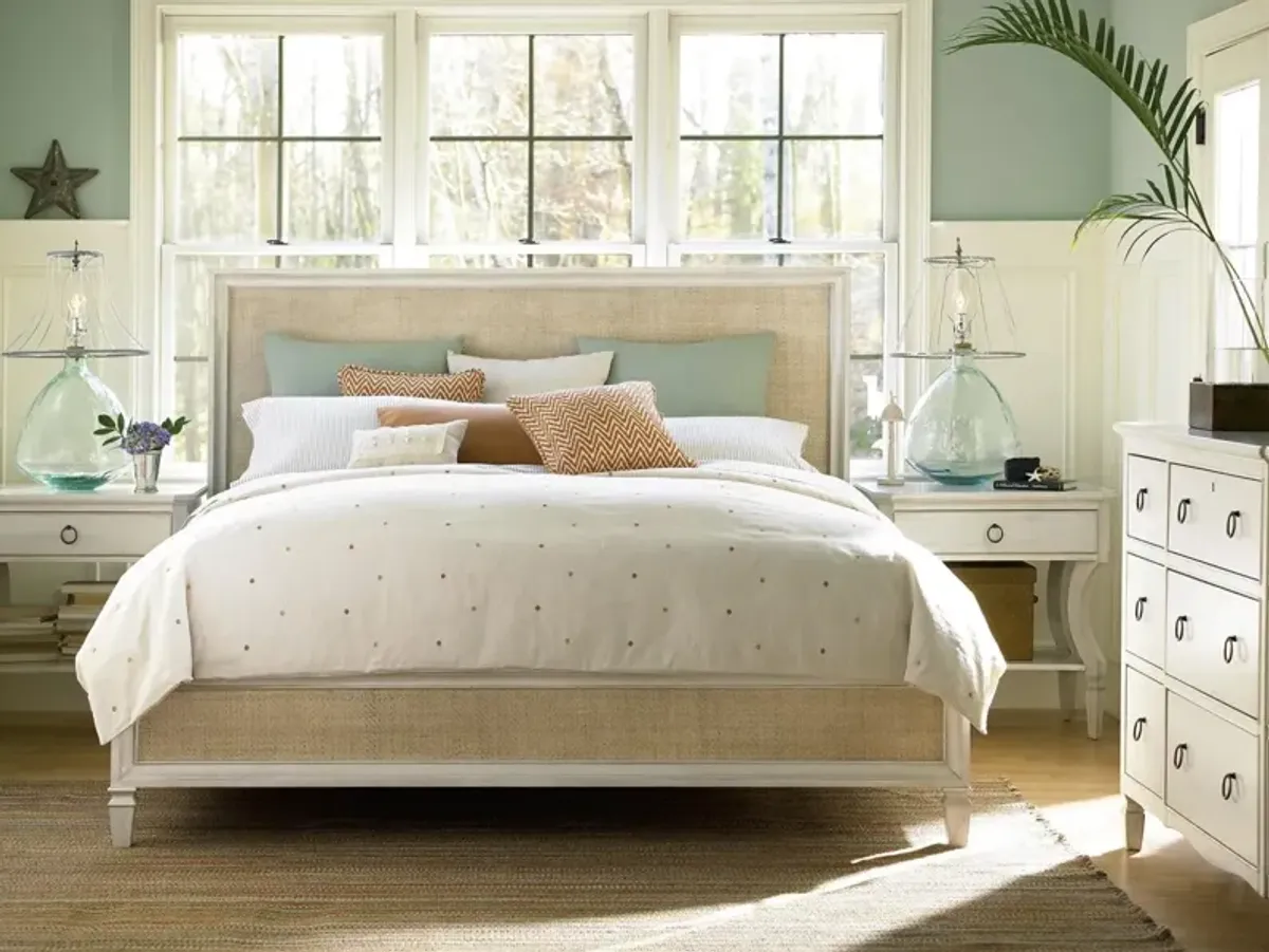 Universal Summer Hill Cotton Woven Accent King Bed