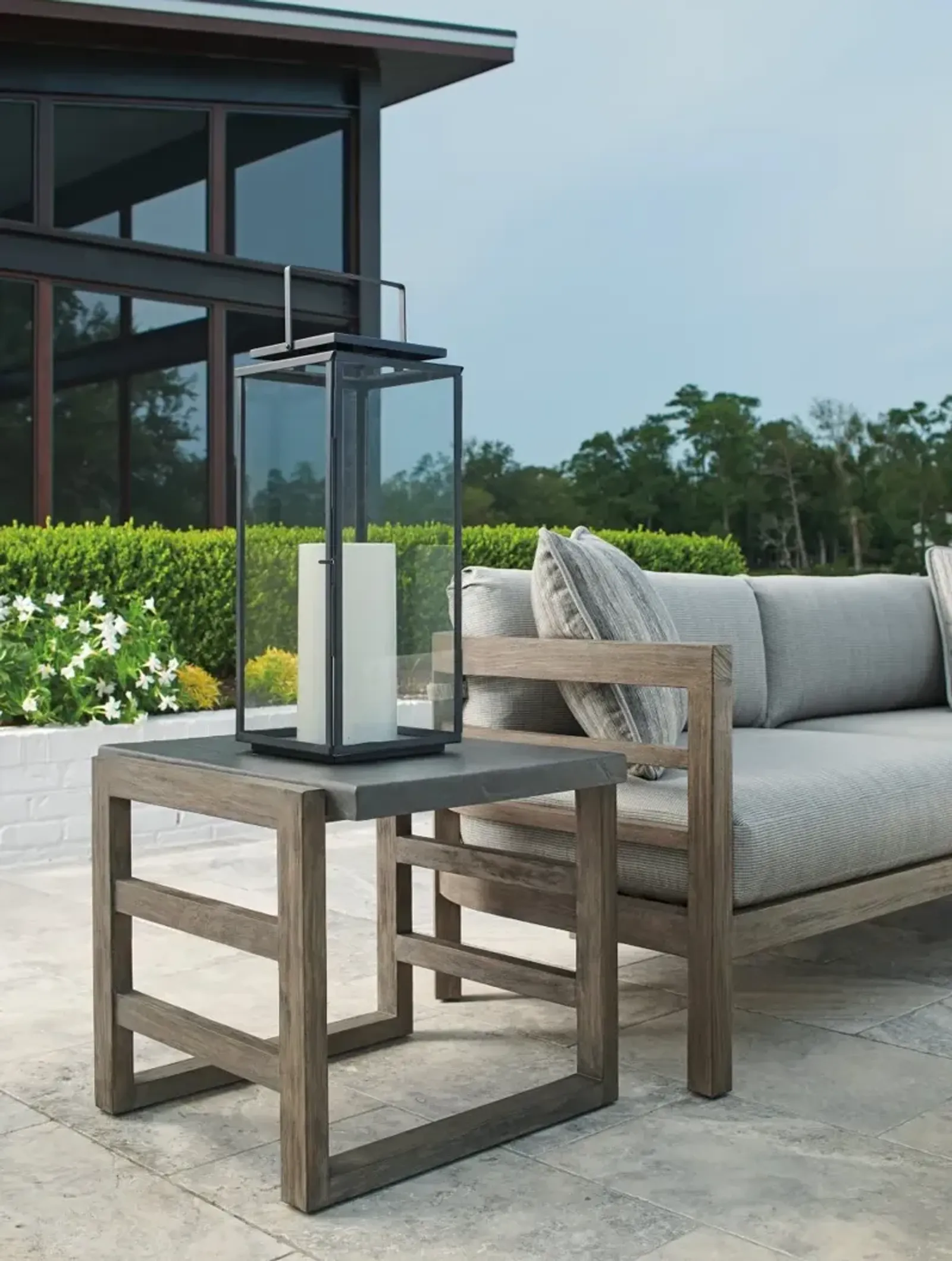 Tommy Bahama Outdoor by Lexington La Jolla End Table