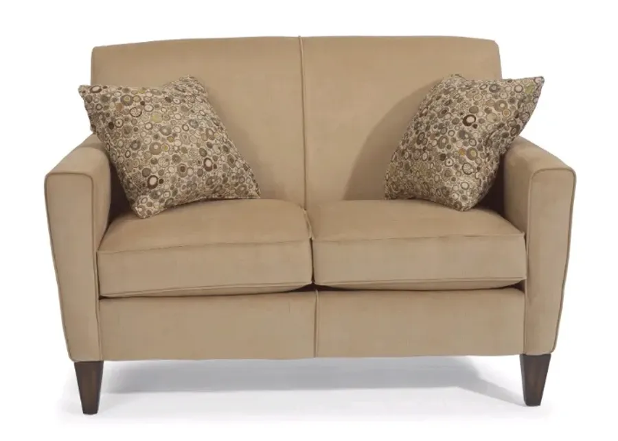 DIGBY LOVESEAT