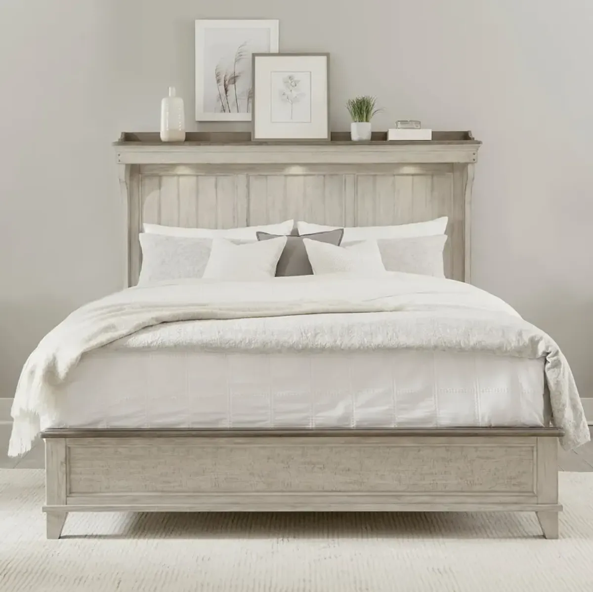 Liberty Furniture Ivy Hollow Dusty Taupe/Weathered Linen Queen Panel Bed