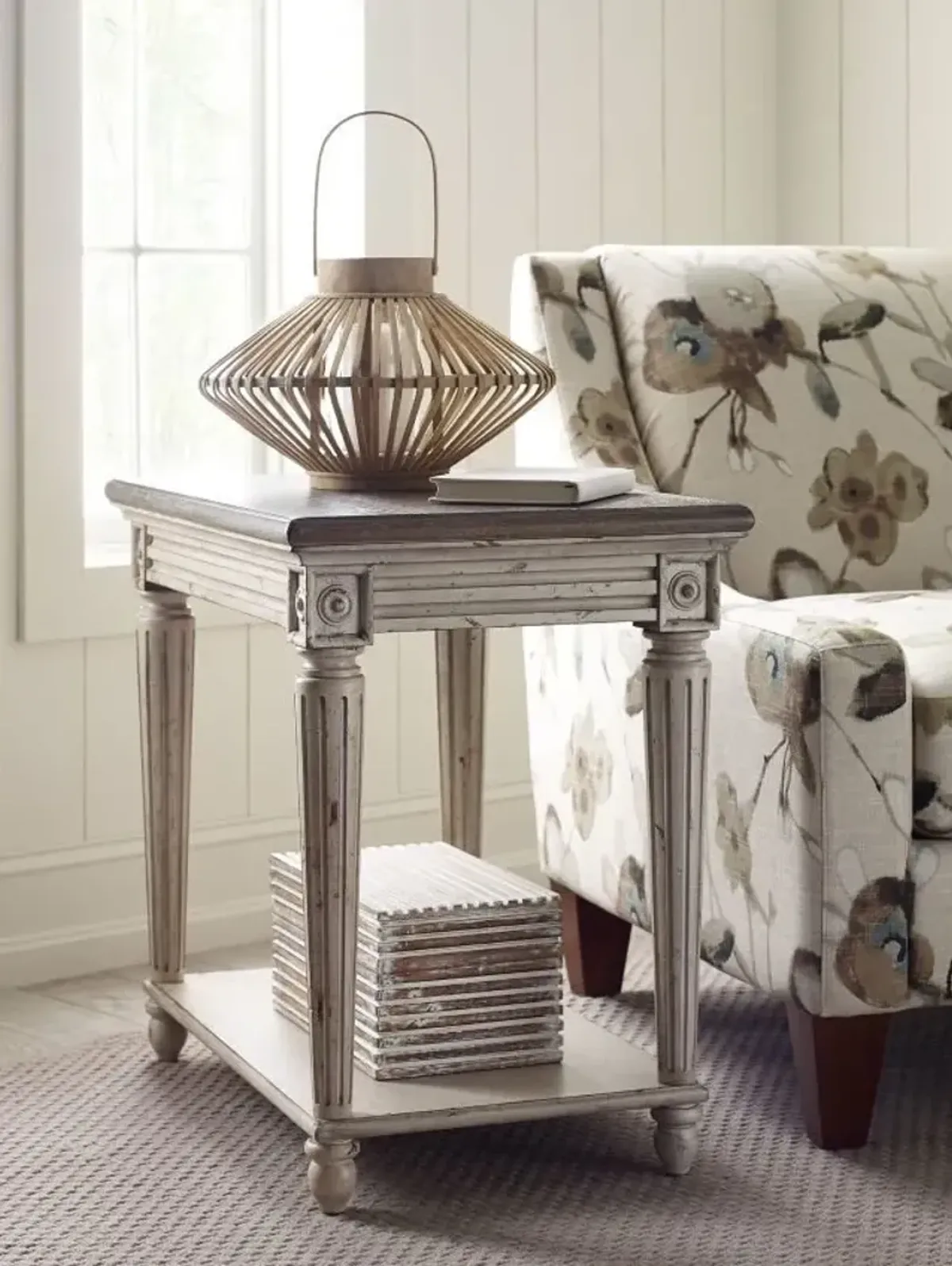 American Drew Southbury Charging Chairside Table