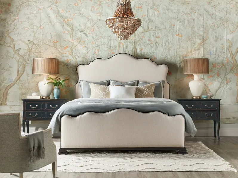 CHARLESTON KING UPHOLSTERED BED