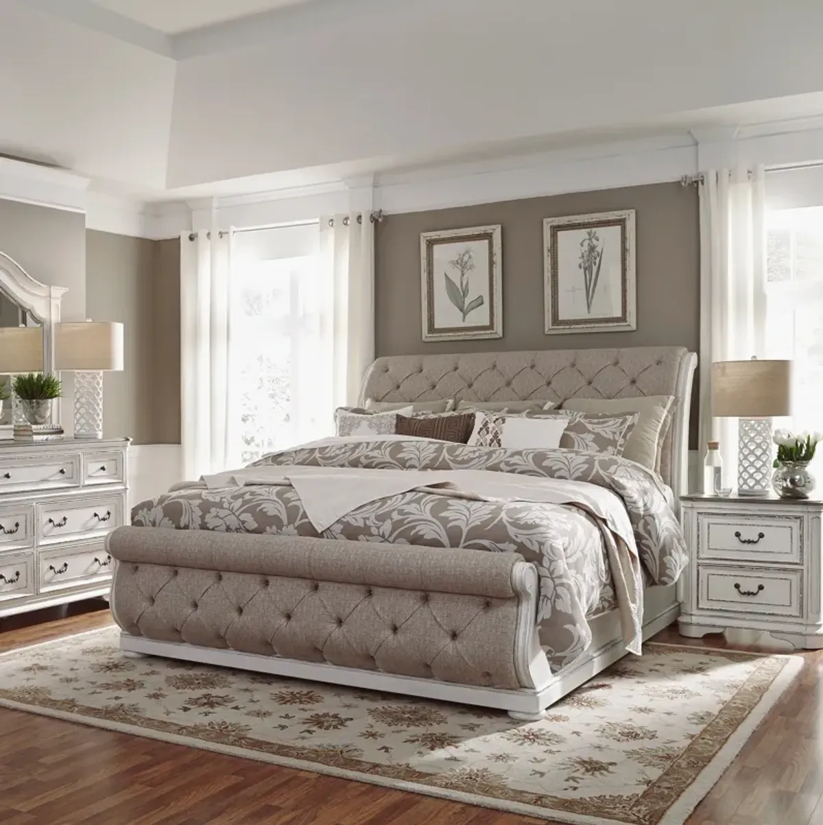 Liberty Furniture Complete California King Set Upholstered Sleigh Bed, Dresser, Mirror & Nightstand Magnolia Manor