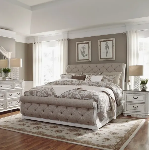 Liberty Furniture Complete California King Set Upholstered Sleigh Bed, Dresser, Mirror & Nightstand Magnolia Manor