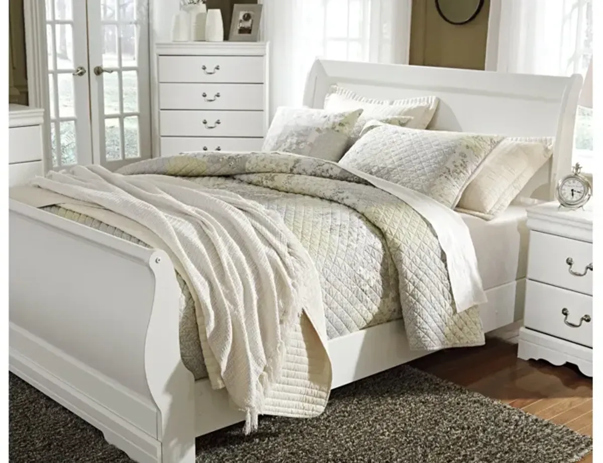 Ashley Anarasia White Queen Sleigh Headboard