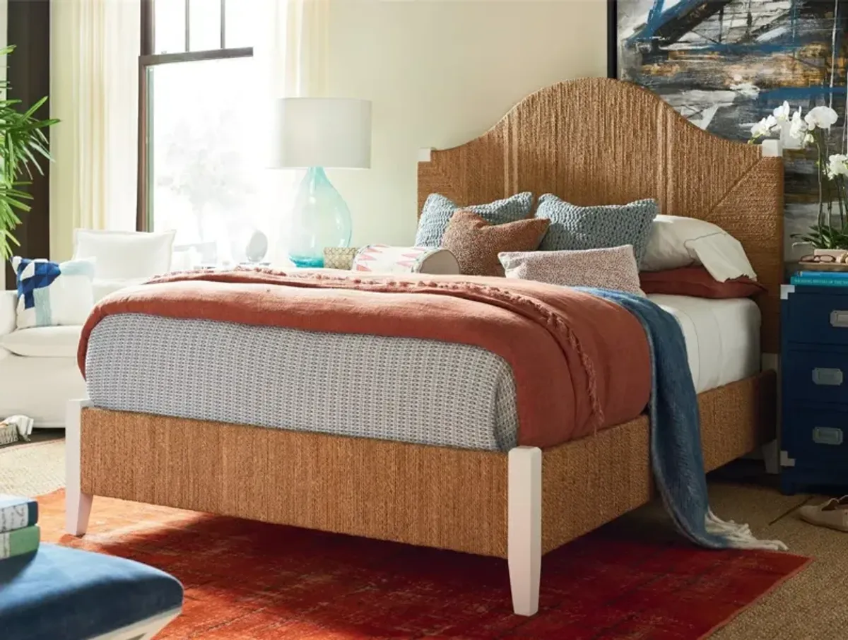 Universal Escape Coastal Living Home Seabrook Queen Bed