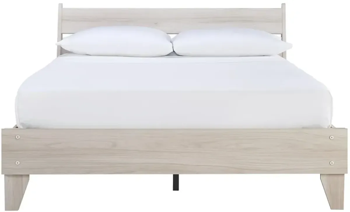 Ashley Socalle Natural Queen Bed