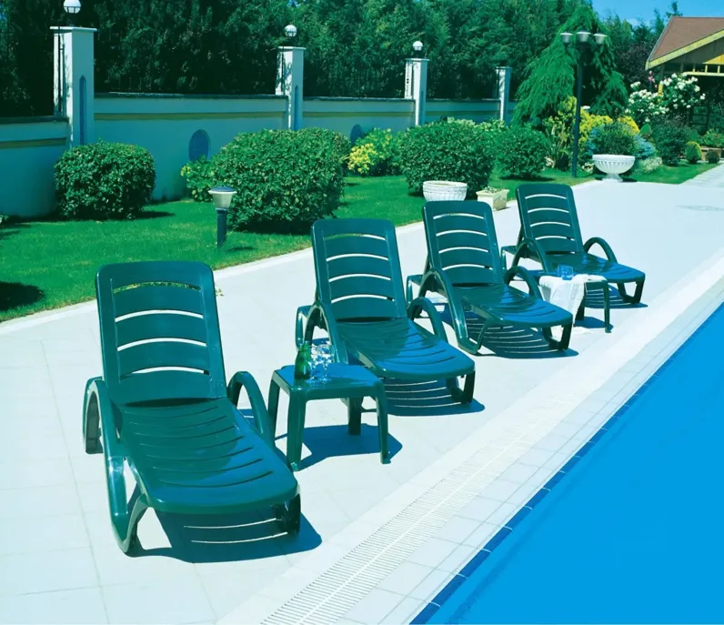 SUNRISE POOL CHAISE LOUNGE GREEN