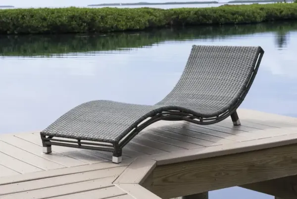 PANAMA JACK GRAPHITE CURVE CHAISE LOUNGE KD