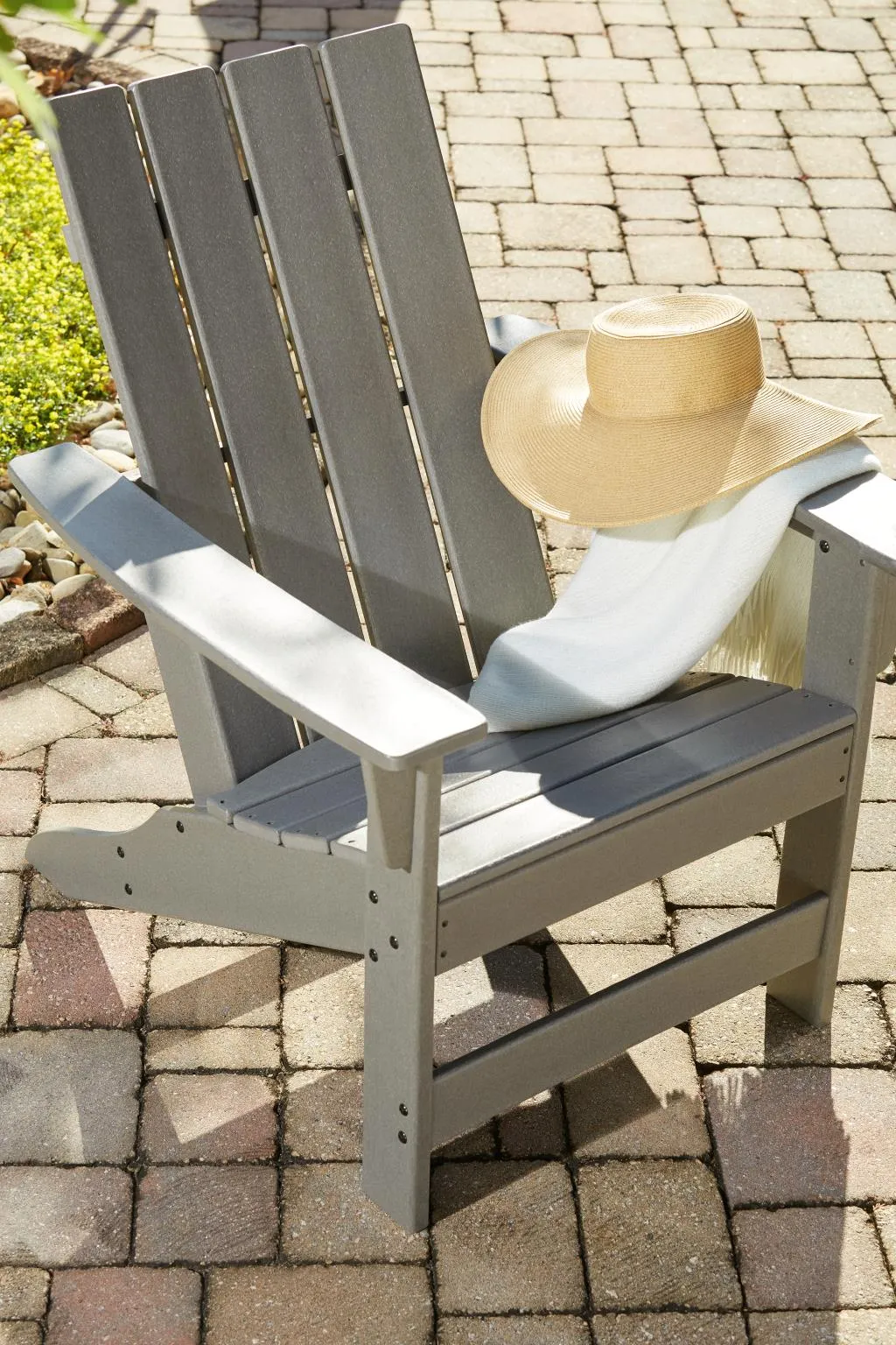 VISOLA ADIRONDACK CHAIR GRAY SIGNATURE DESIGN