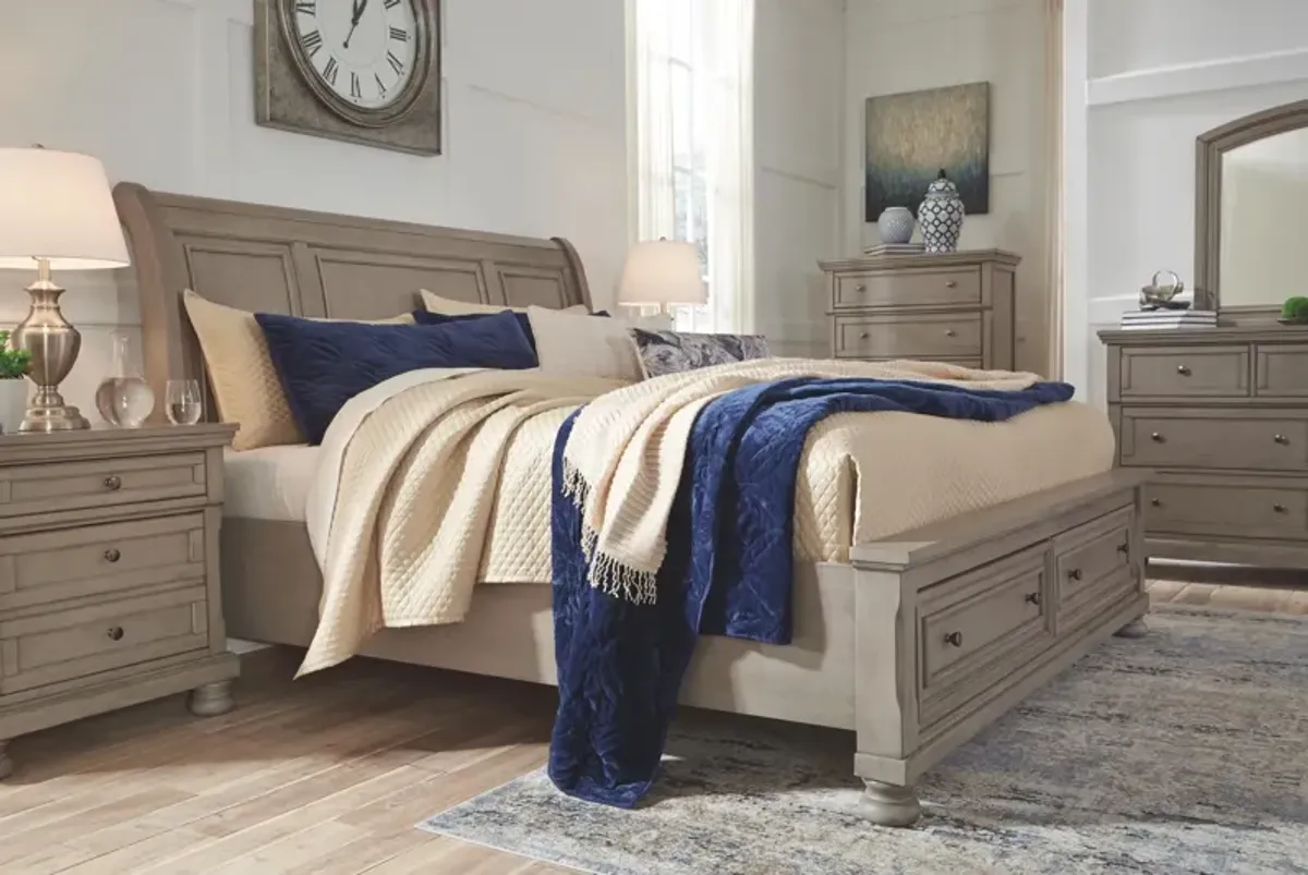 Lettner Light Gray Queen Sleigh Bed