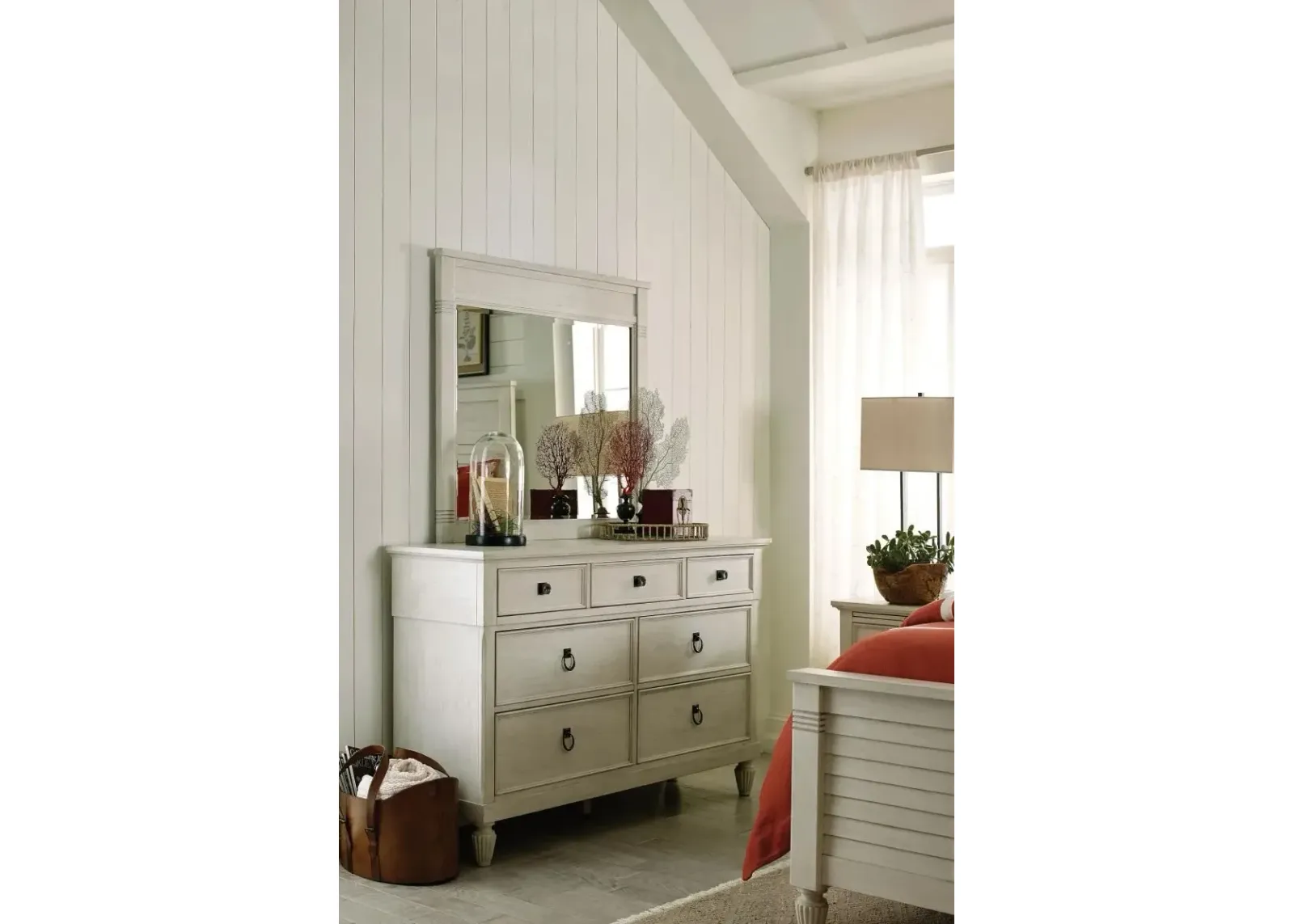 American Drew Grand Bay Egret Saybrook-Drawer Dresser