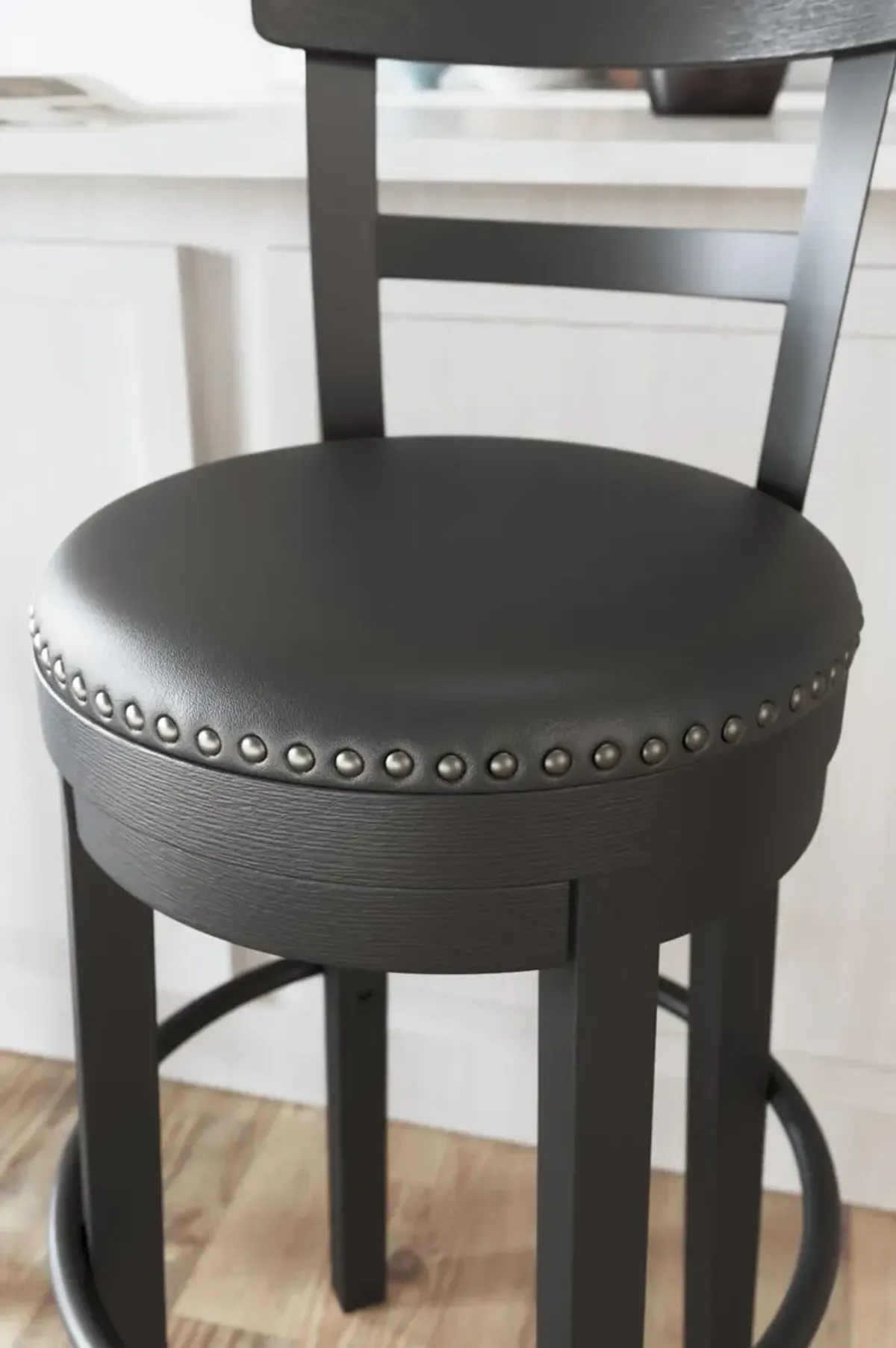 Ashley Valebeck Black Bar Height Bar Stool